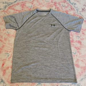 Under Armour men's tech shirt size small